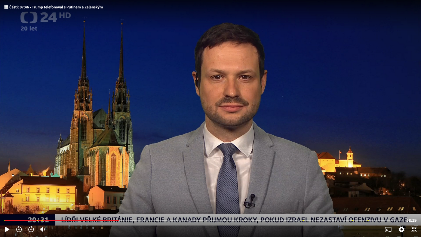 Právě si prohlížíte Trumpův telefonát s Putinem a Zelenským: Bezpečnostní analytik CBVSS Lukáš Dyčka na ČT24