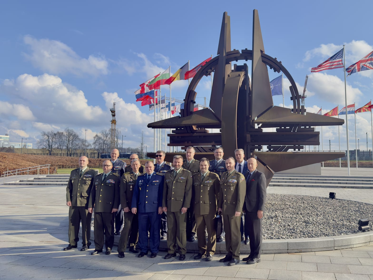 Právě si prohlížíte Stáž 44. kurzu generálního štábu v institucích EU a NATO v Belgii a Nizozemsku